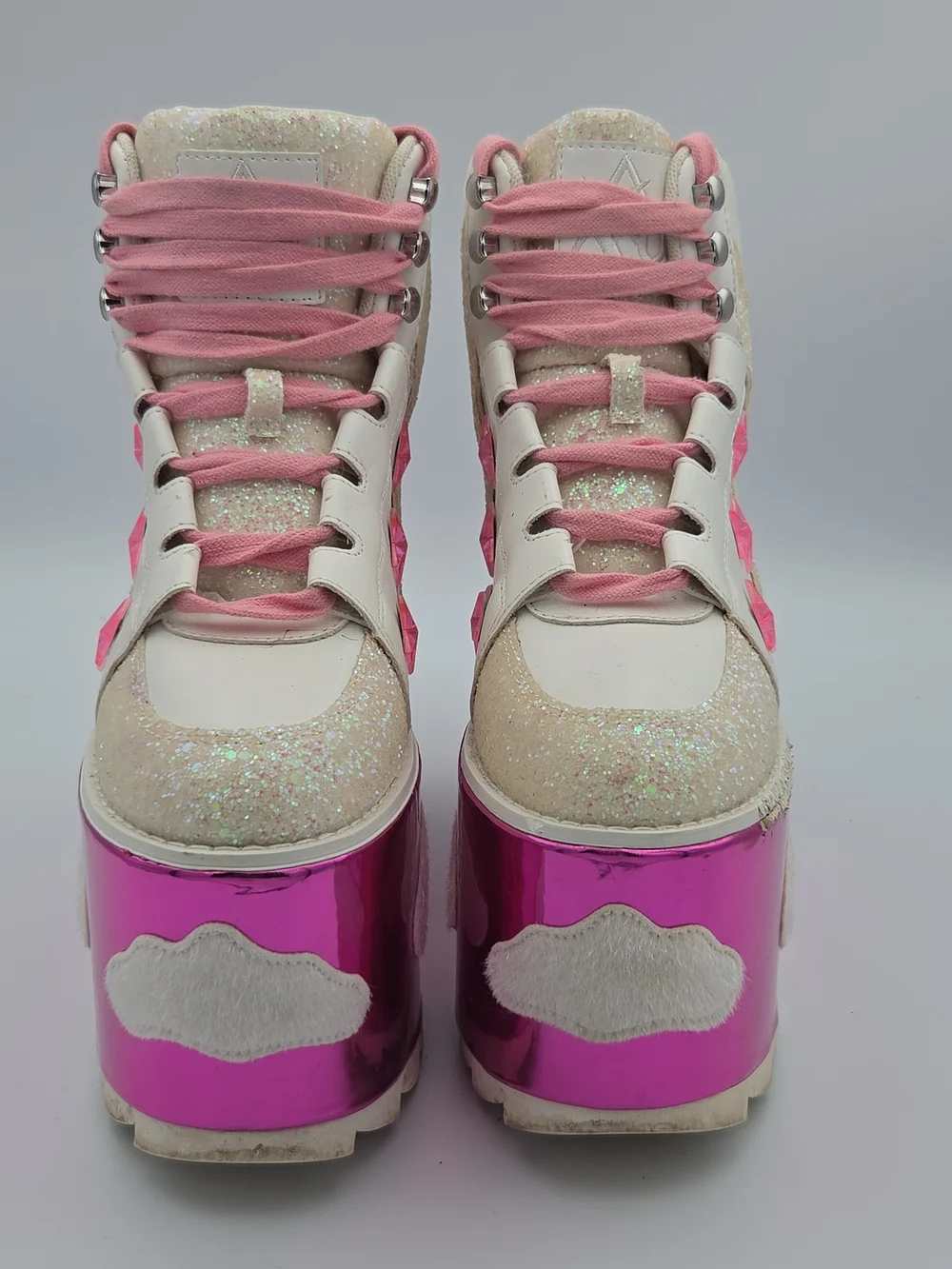 YRU Pink Glitter Cloud Platform Sneakers with Star Accents Size 7
